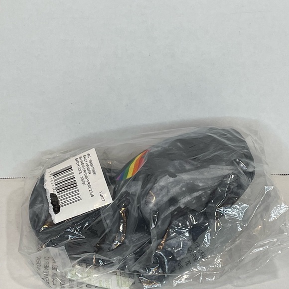 NEW Sally Hansen Pride Truckers Cap TIE DYE 2022 LIMITED EDITION - Picture 5 of 6